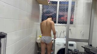 I WENT TO A FRIEND'S HOUSE. I WOKE UP AND HE WAS ONLY IN HIS UNDERWEAR TO PROVOKE ME. I PUT HIM TO BREASTFEED AND THEN I HAMMERED HIM IN THE SERVICE AREA. - FREE