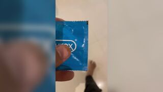EPS. 11 - Bathing, having sex with a condom for the first time